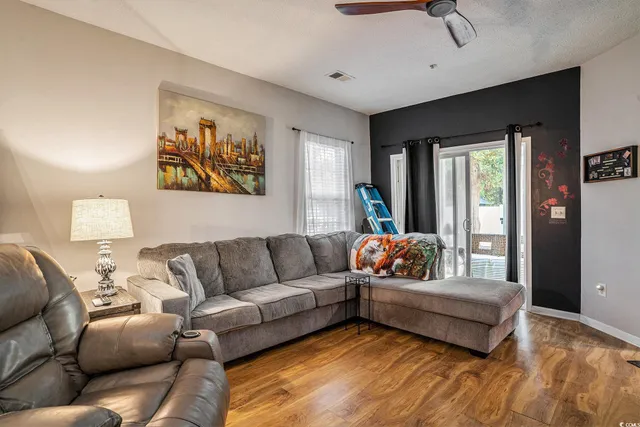 $259,000 | 512 35th Avenue North, Unit 2, Myrtle Beach, SC 29577