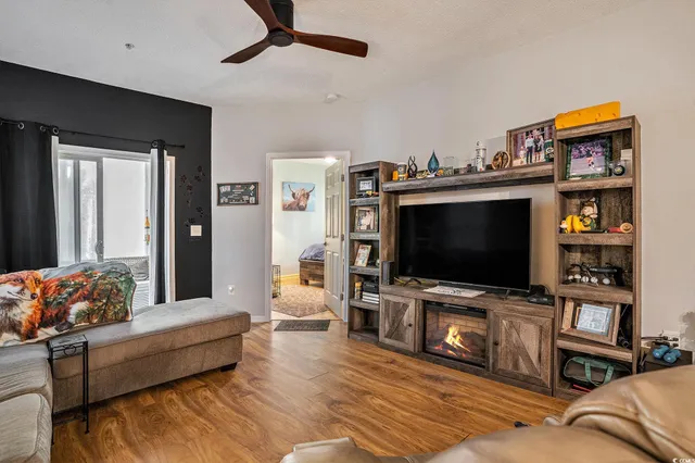 $259,000 | 512 35th Avenue North, Unit 2, Myrtle Beach, SC 29577