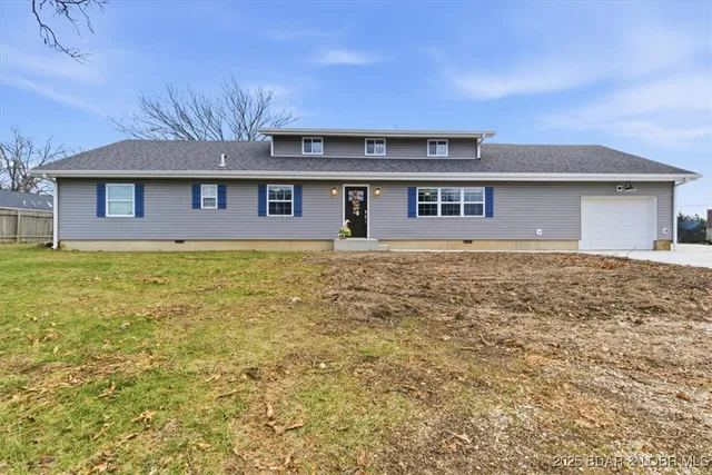 $450,000 | 93 Dry Hollow Road, Camdenton, MO 65020