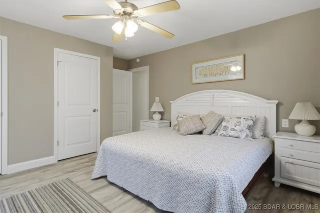 $450,000 | 93 Dry Hollow Road, Camdenton, MO 65020