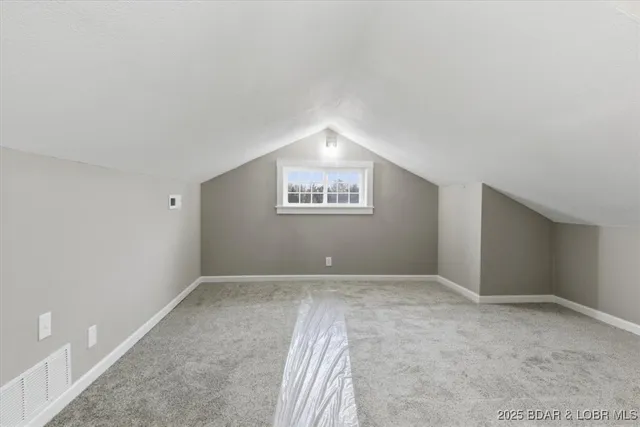 $450,000 | 93 Dry Hollow Road, Camdenton, MO 65020