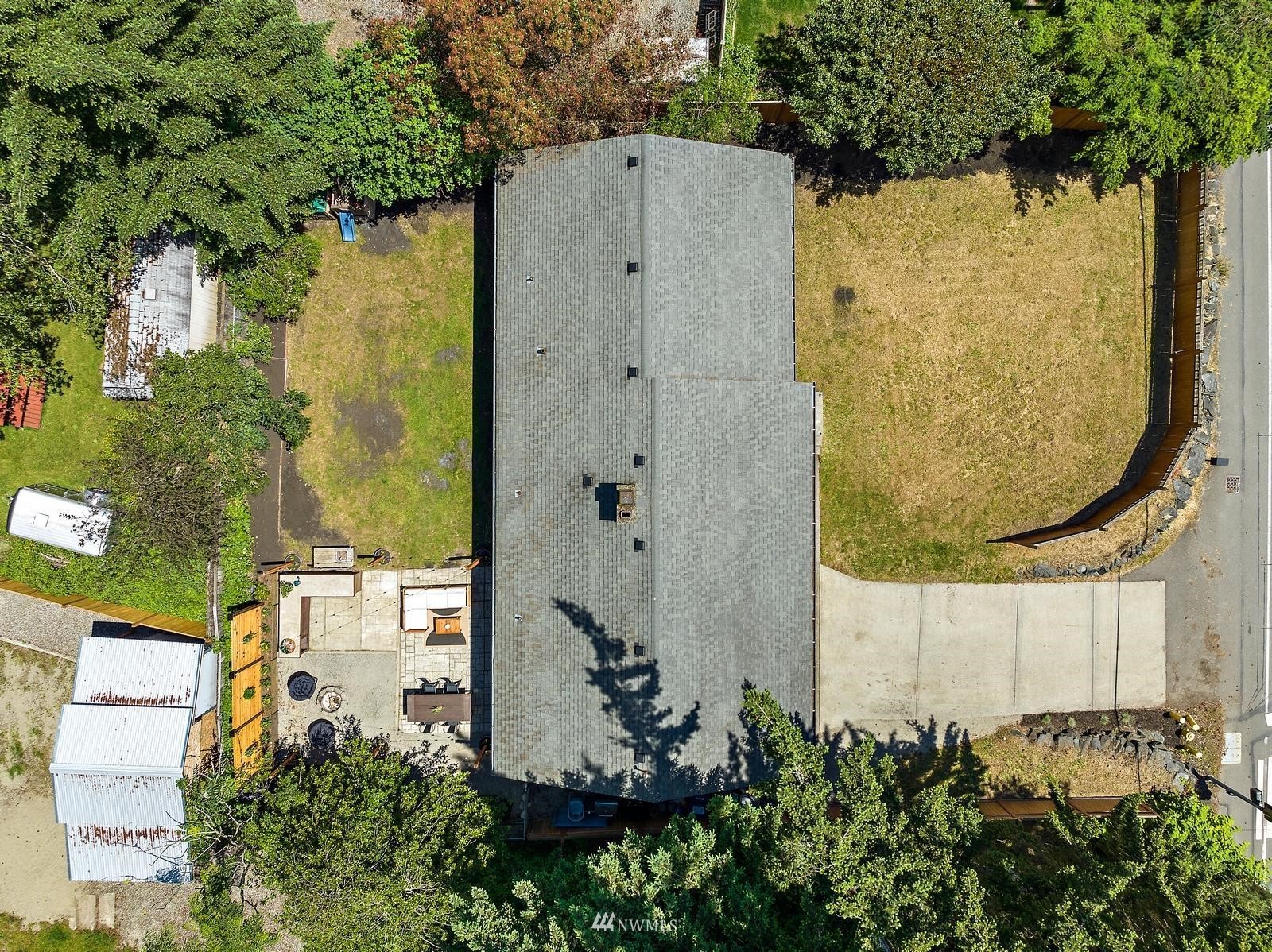 2802 South 304th Street Federal Way, WA 98003 - Photo 23 of 24 an aerial view of a house having fountain in front of it