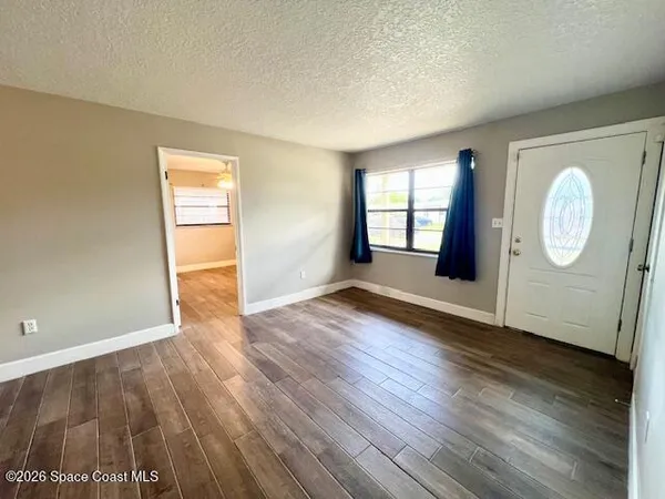 $1,750 | 1378 Eva Lane, Melbourne, FL 32935