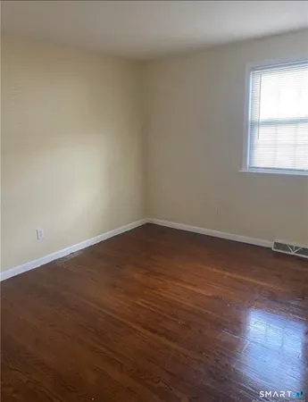 $2,570 | 27 Manila Avenue, Woodbridge, CT 06525