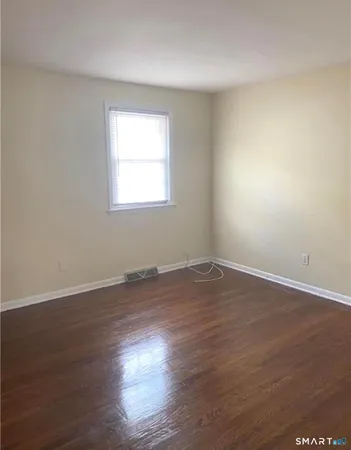 $2,570 | 27 Manila Avenue, Woodbridge, CT 06525