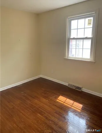 $2,570 | 27 Manila Avenue, Woodbridge, CT 06525