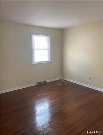 $2,570 | 27 Manila Avenue, Woodbridge, CT 06525