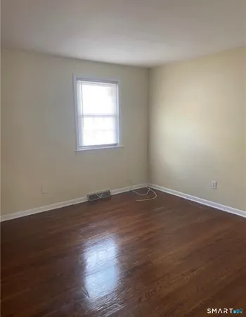 $2,570 | 27 Manila Avenue, Woodbridge, CT 06525