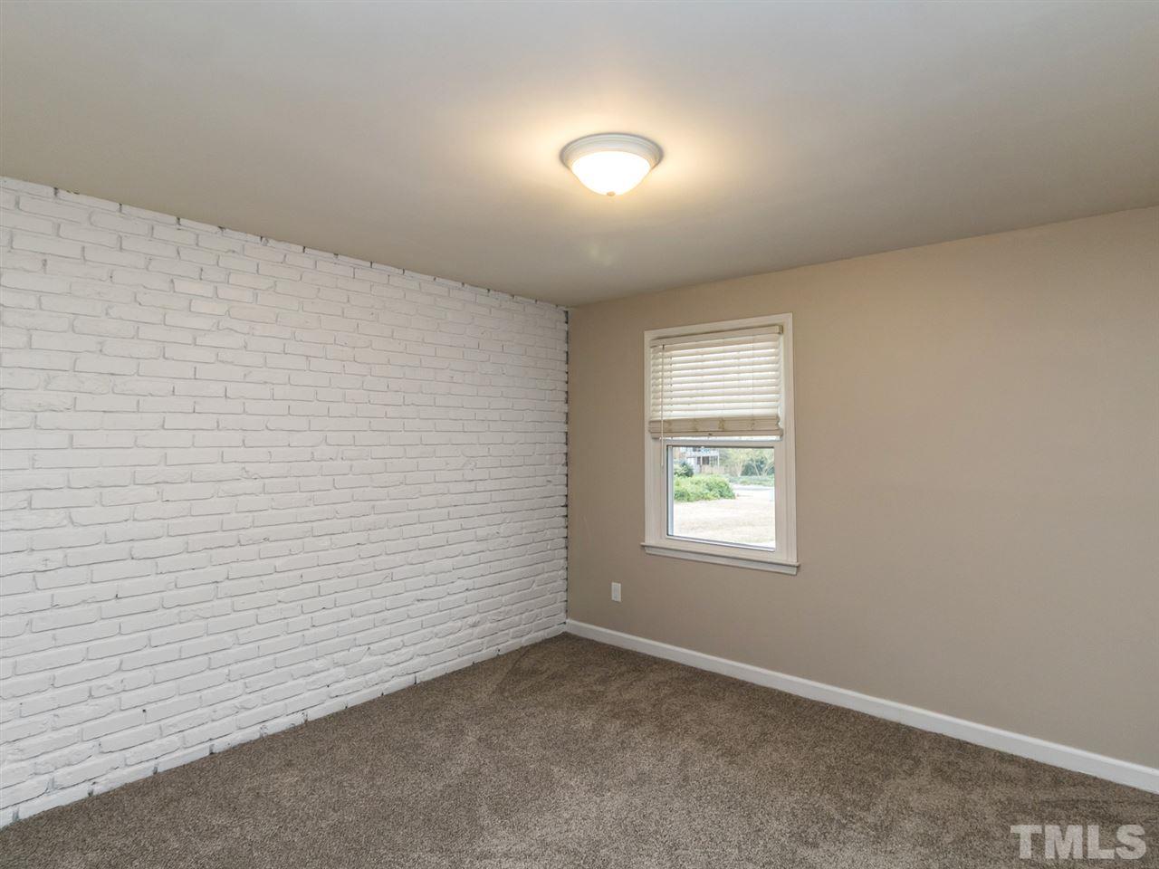213 Crestview Road Raleigh, NC 27609 - Photo 11 of 19