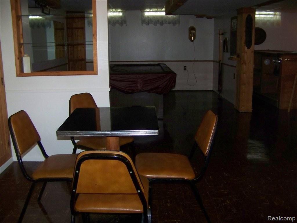 7633 Pardee Road Taylor, MI 48180 - Photo 14 of 20 016.JPG