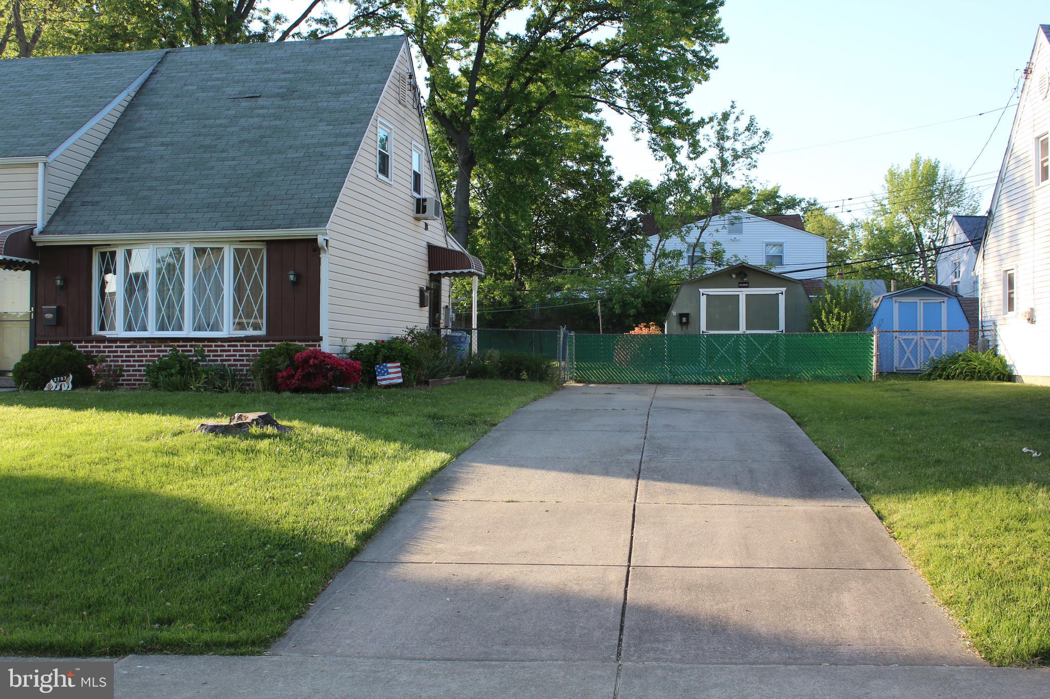 2707 Quaint Street Secane, PA 19018 - Photo 3 of 9 Gallery Image 3