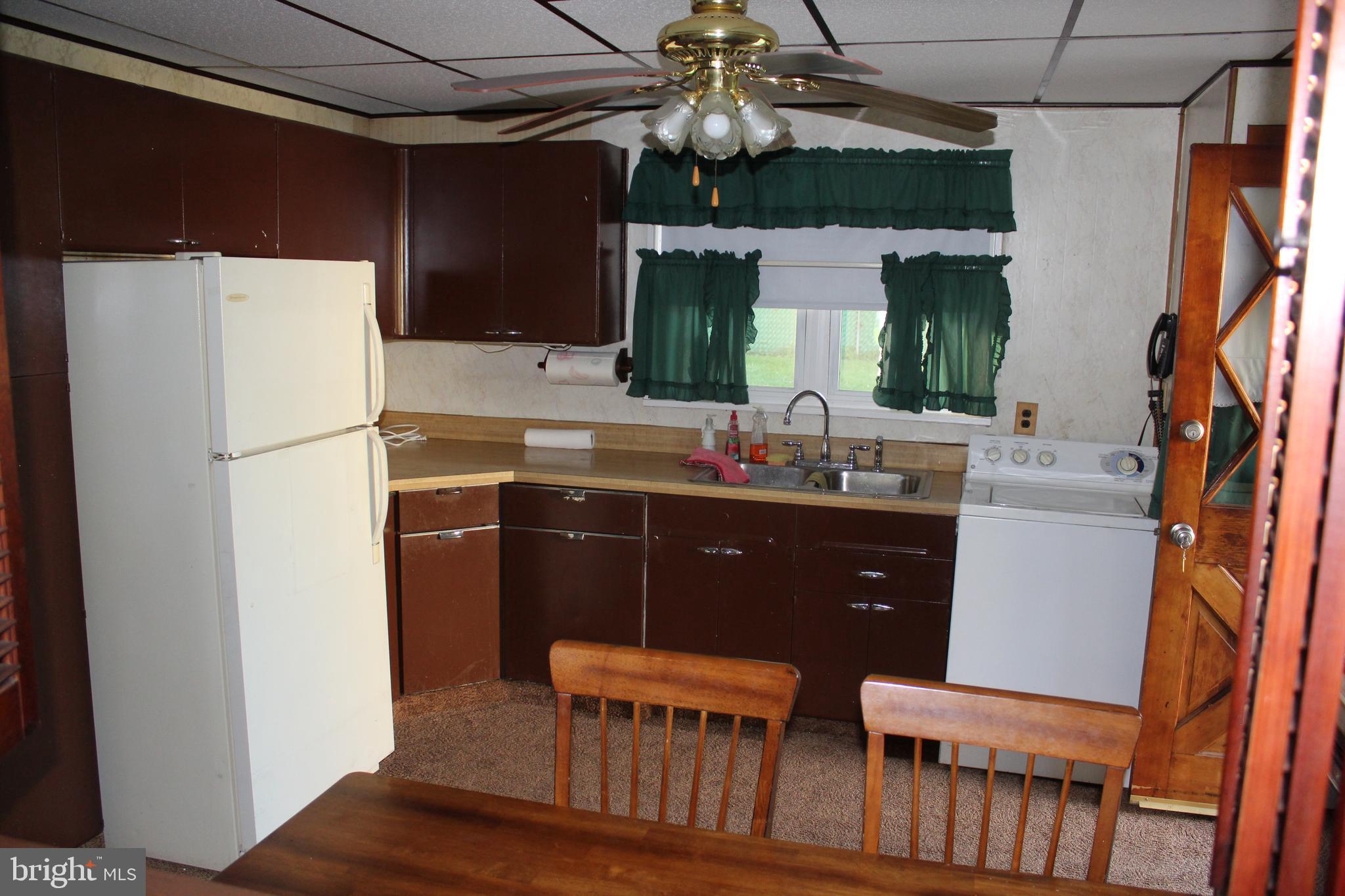 2707 Quaint Street Secane, PA 19018 - Photo 4 of 9 Gallery Image 4