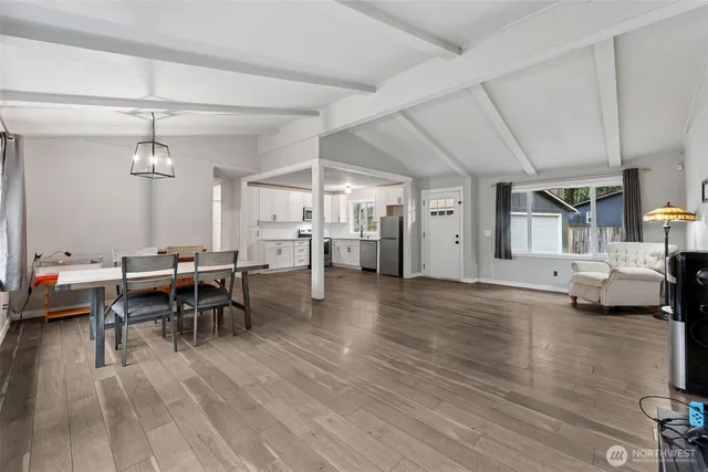 a view of a livingroom and dining room