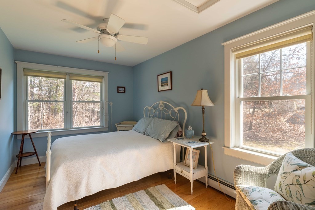 61 North Farms Road Northampton, MA 01062 - Photo 22 of 32