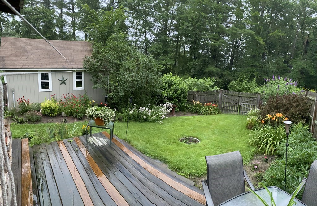 61 North Farms Road Northampton, MA 01062 - Photo 31 of 32