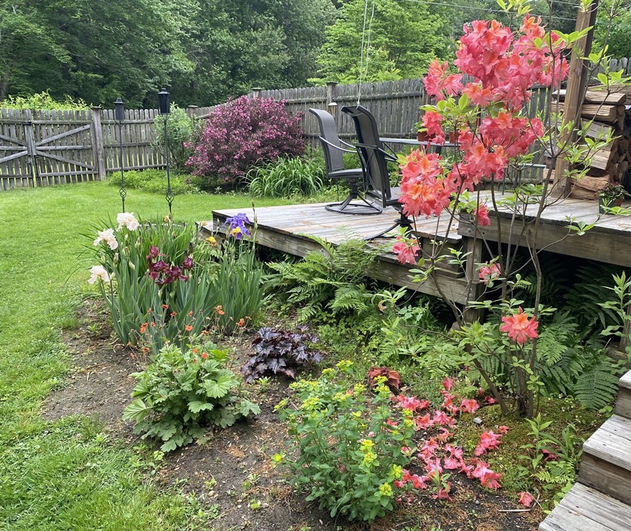 61 North Farms Road Northampton, MA 01062 - Photo 32 of 32