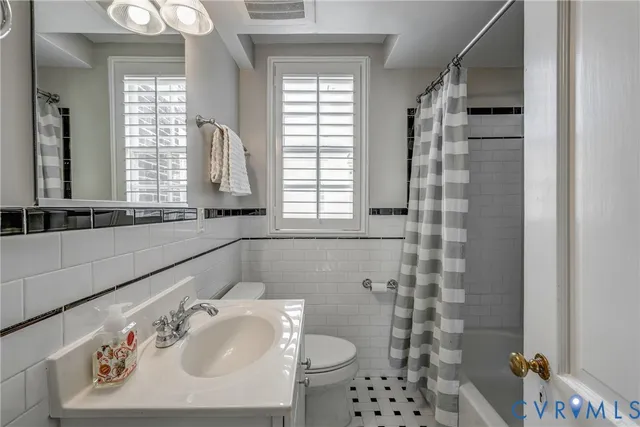 $399,950 | 22 West Lock Lane, Unit U7, Richmond, VA 23226