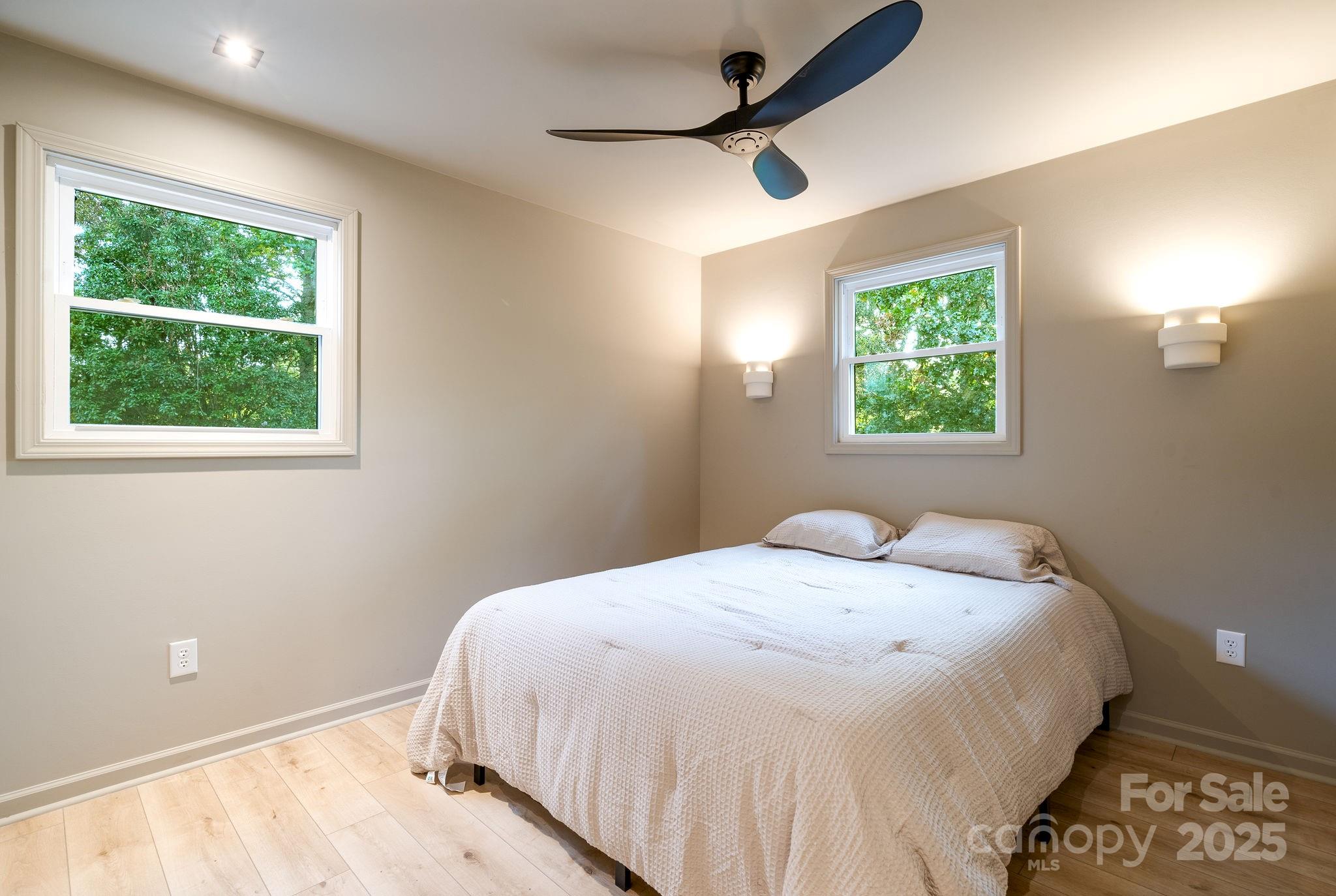 69 Sharon Road Asheville, NC 28804 - Photo 12 of 19 Gallery Image 12