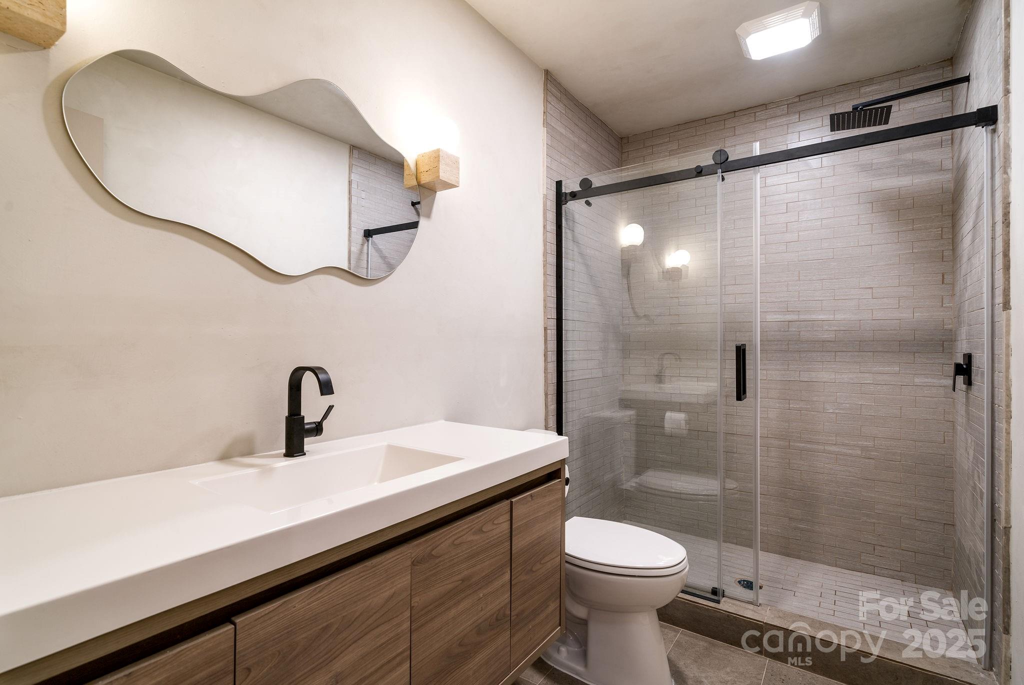 69 Sharon Road Asheville, NC 28804 - Photo 13 of 19 Gallery Image 13