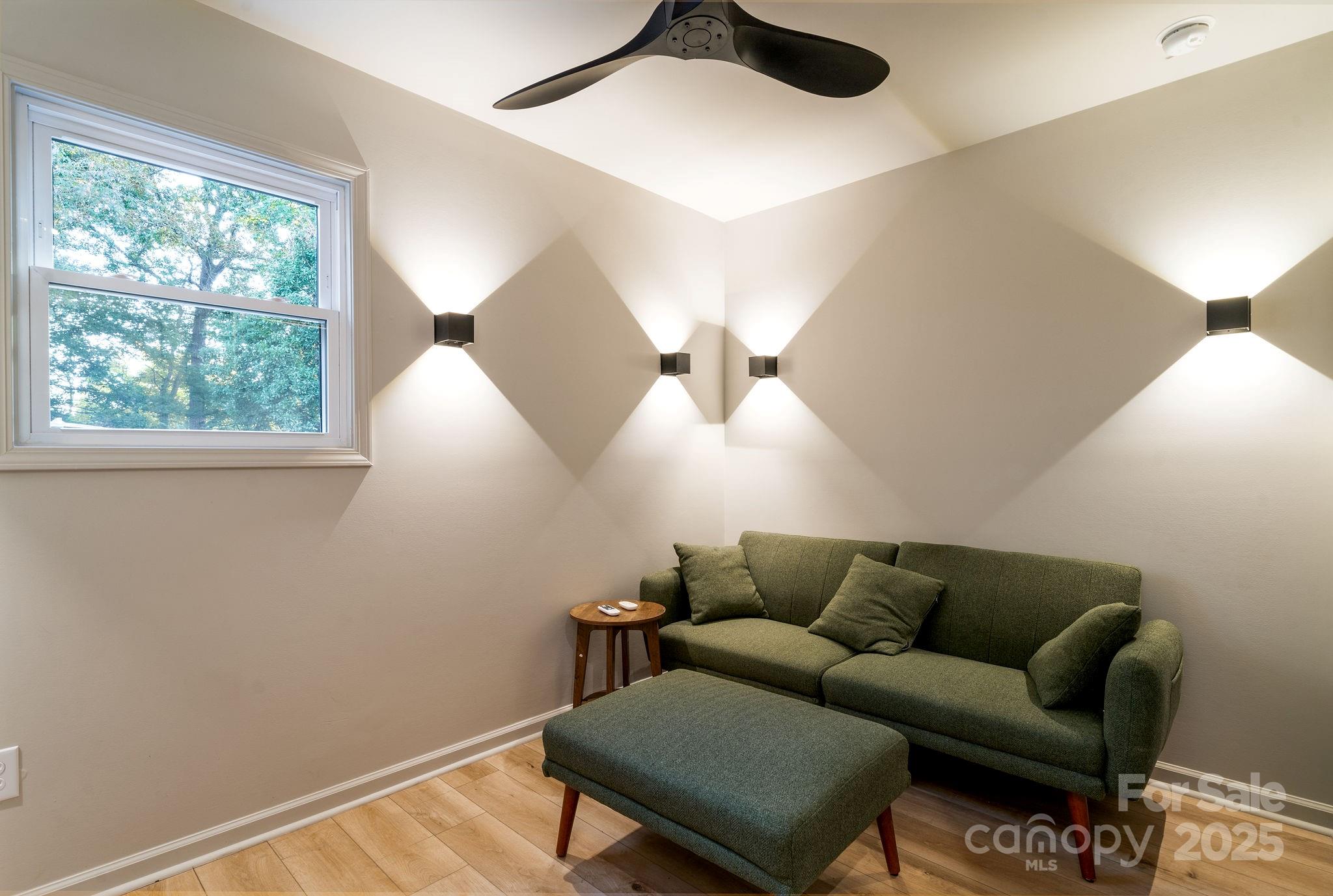 69 Sharon Road Asheville, NC 28804 - Photo 14 of 19 Gallery Image 14