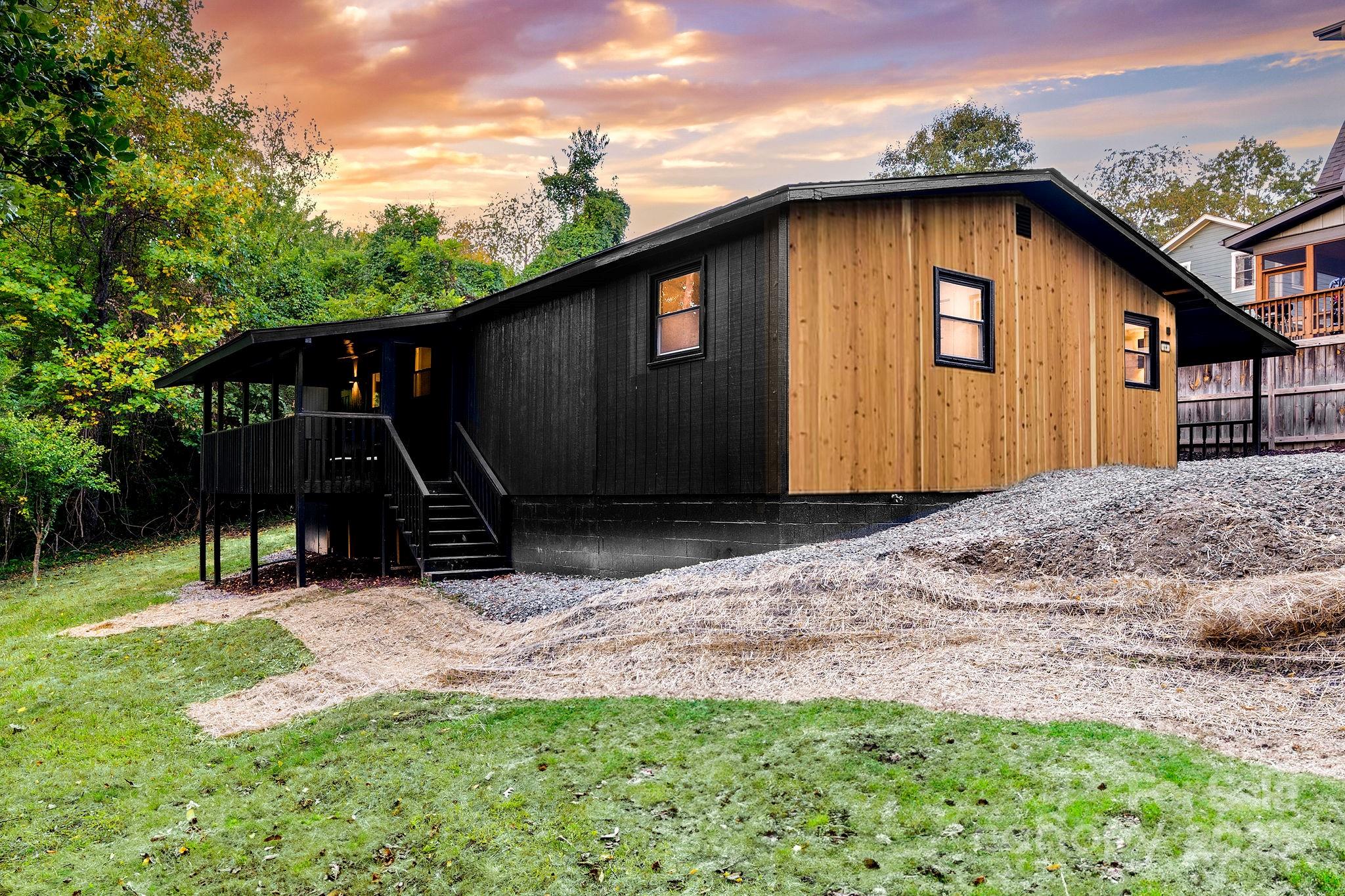 69 Sharon Road Asheville, NC 28804 - Photo 2 of 19 Gallery Image 2