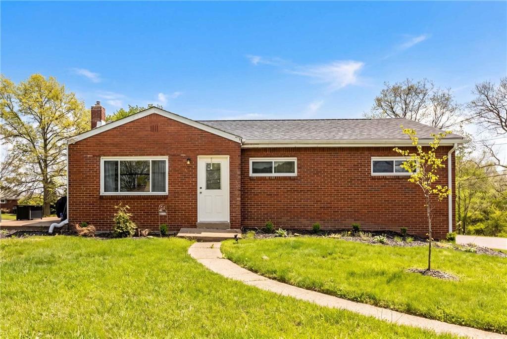 1630 Old Brodhead Road Monaca, PA 15061 - Photo 2 of 28