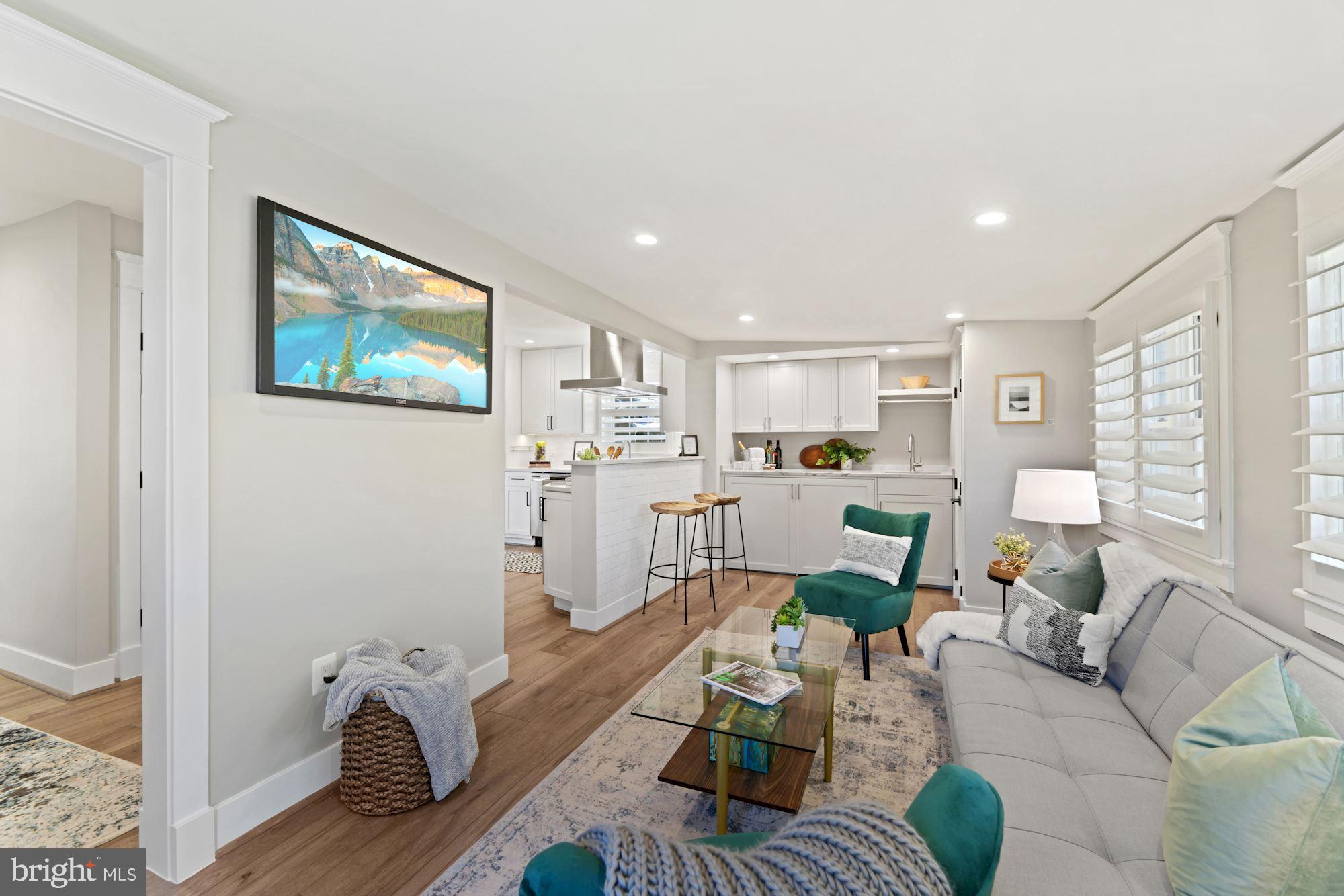 8015 Bainbridge Road Alexandria, VA 22308 - Photo 14 of 27