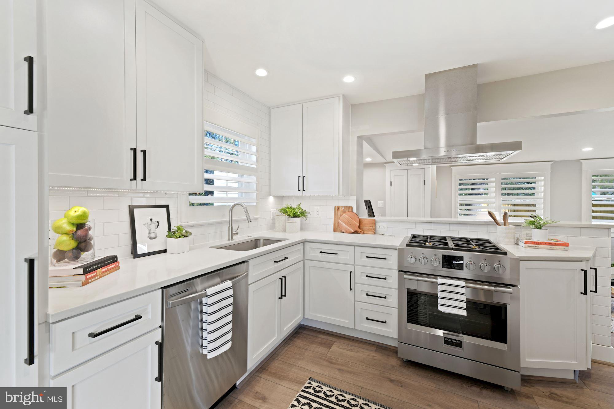 8015 Bainbridge Road Alexandria, VA 22308 - Photo 10 of 27