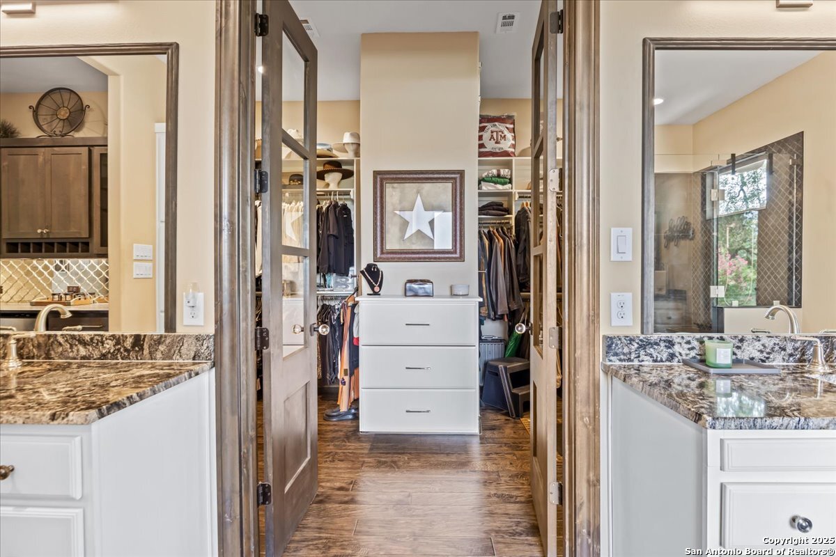 742 Pacific Spring Branch, TX 78070 - Photo 22 of 52 a view of living room and kitchen