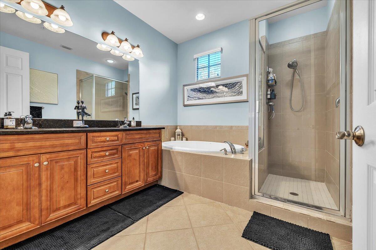 8957 Malibu Street, Unit 503 Naples, FL 34113 - Photo 19 of 29 36-Photo 36