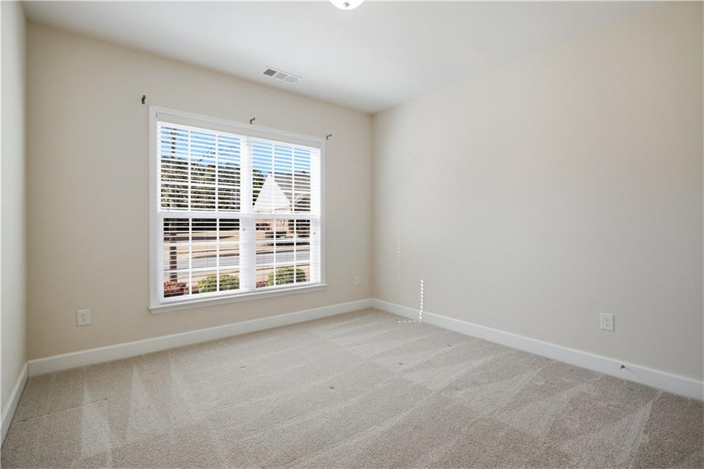 2925 Farmstead Way Suwanee, GA 30024 - Photo 14 of 41