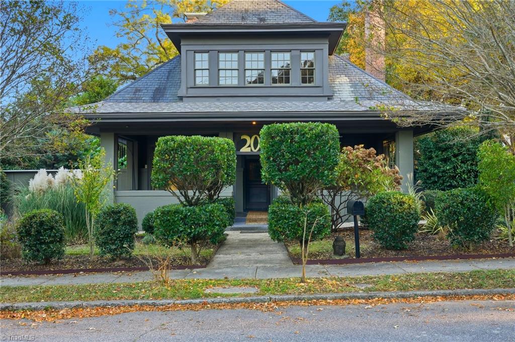 206 Louise Avenue High Point, NC 27262 - Photo 2 of 50