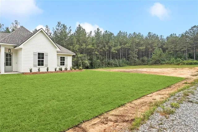 $329,900 | 43394 Lauren Lane, Franklinton, LA 70438