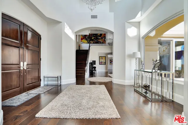 a view of a living room