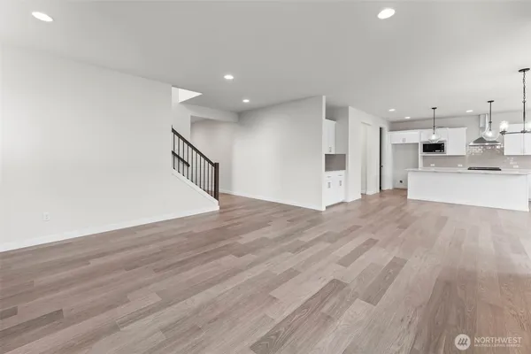 $899,950 | 3189 Roosevelt Avenue, Enumclaw, WA 98022