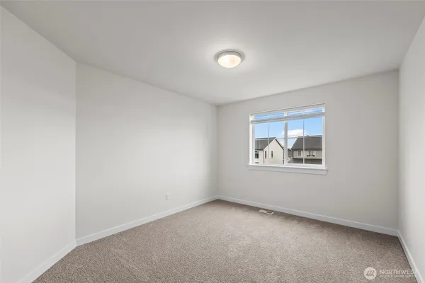$899,950 | 3189 Roosevelt Avenue, Enumclaw, WA 98022