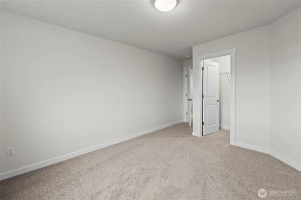 $899,950 | 3189 Roosevelt Avenue, Enumclaw, WA 98022