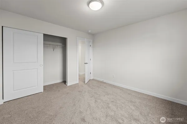 $899,950 | 3189 Roosevelt Avenue, Enumclaw, WA 98022