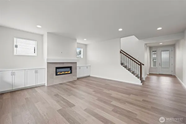 $899,950 | 3189 Roosevelt Avenue, Enumclaw, WA 98022