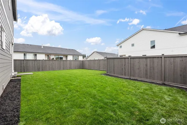 $899,950 | 3189 Roosevelt Avenue, Enumclaw, WA 98022