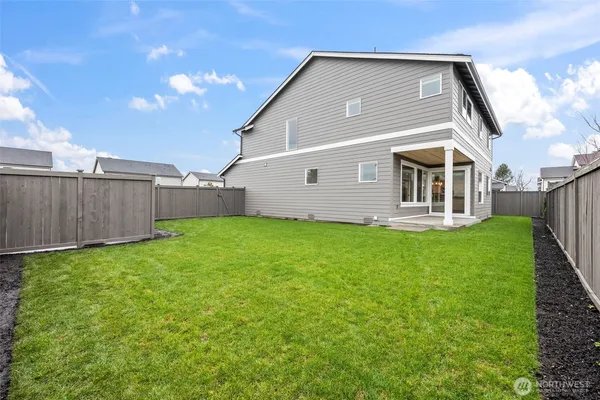 $899,950 | 3189 Roosevelt Avenue, Enumclaw, WA 98022