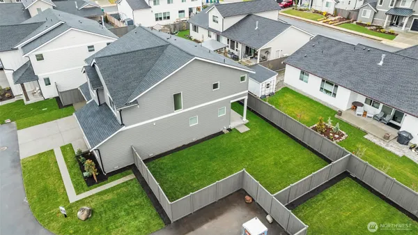 $899,950 | 3189 Roosevelt Avenue, Enumclaw, WA 98022