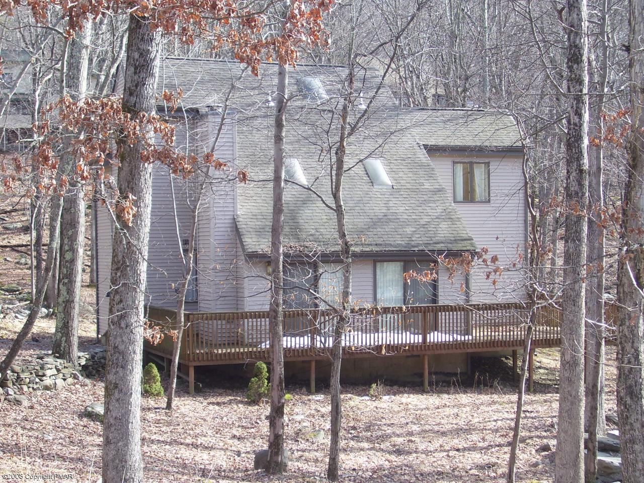 788 Canterbury Road Bushkill, PA 18324 - Photo 1 of 12 Front