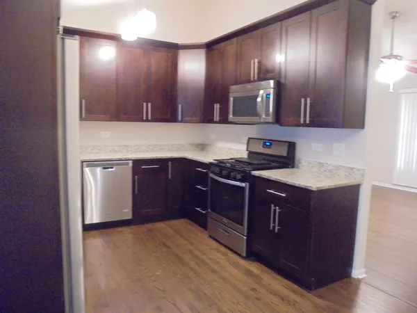 $2,395 | 3414 Cathy Drive, Joliet, IL 60431