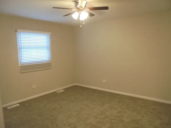$2,395 | 3414 Cathy Drive, Joliet, IL 60431