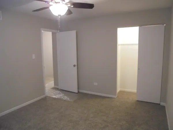 $2,395 | 3414 Cathy Drive, Joliet, IL 60431