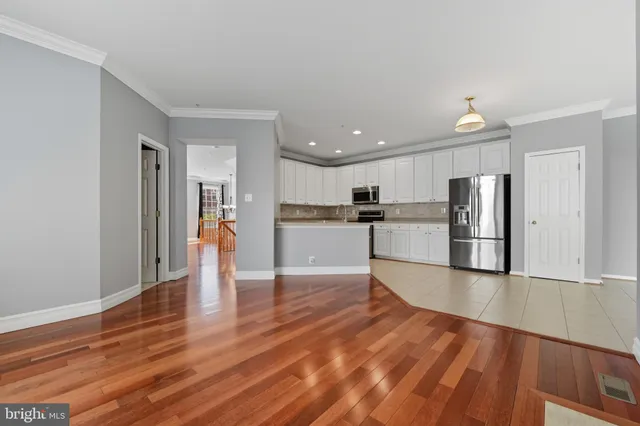 $3,800 | 3436 Dental Court, Edgewater, MD 21037