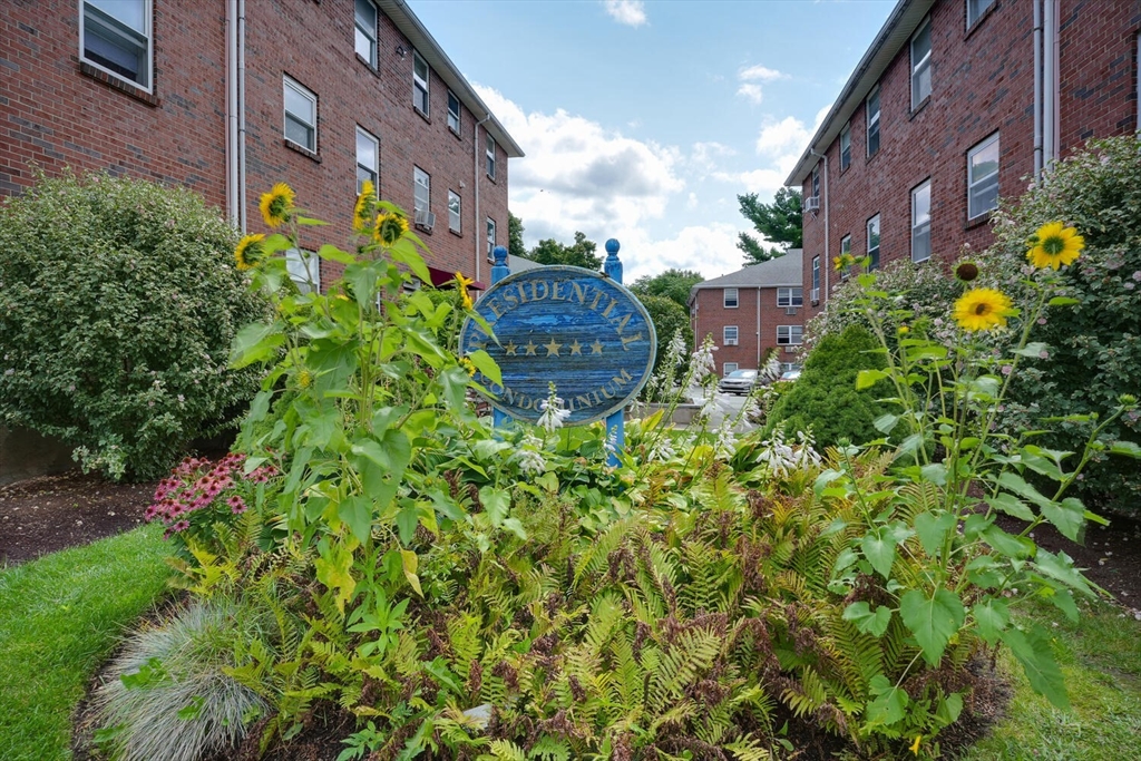 39 Montvale Avenue, Unit 9 Woburn, MA 01801 - Photo 12 of 13