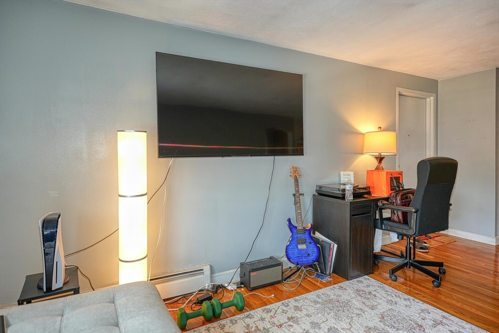 39 Montvale Avenue, Unit 9 Woburn, MA 01801 - Photo 4 of 13