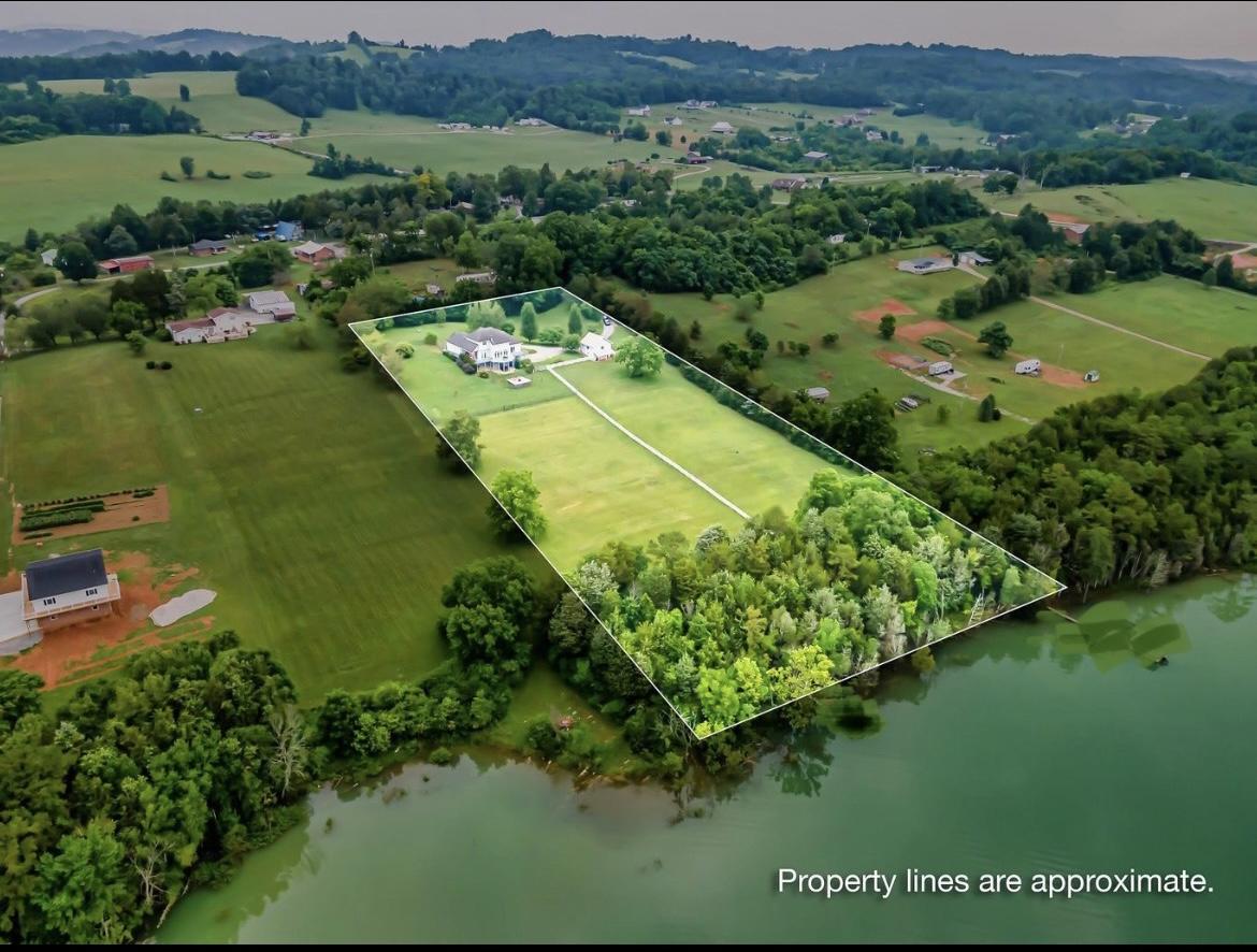 137 Harness Road New Tazewell, TN 37825 - Photo 40 of 40 C14F3FB1-EDD6-4D85-A4F2-E695A50AB335